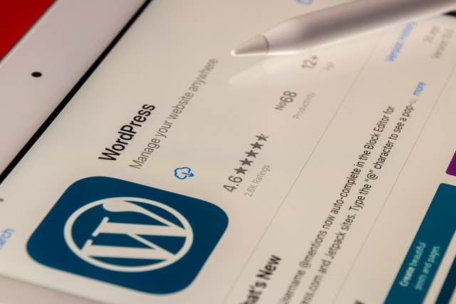 8 Best Free WordPress Theme Archives for Students
